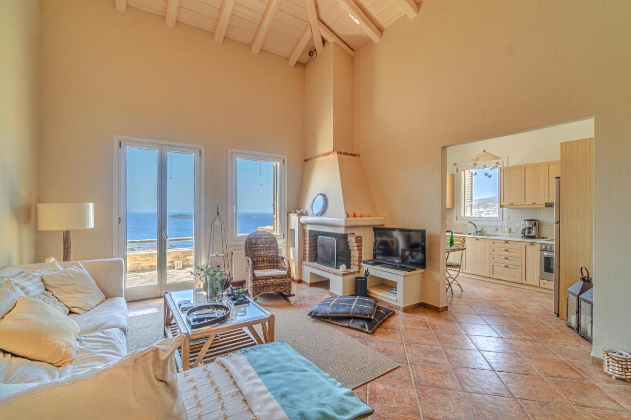 Irida Villa - Sea & Sunset Flats By Explore Andros Батси Экстерьер фото